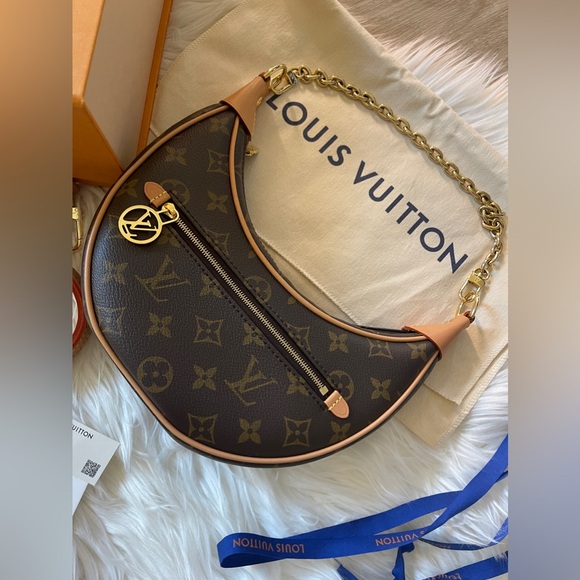 🚫TRADED🚫 Louis Vuitton loop bag & bumbag bundle trade - Picture 3 of 11